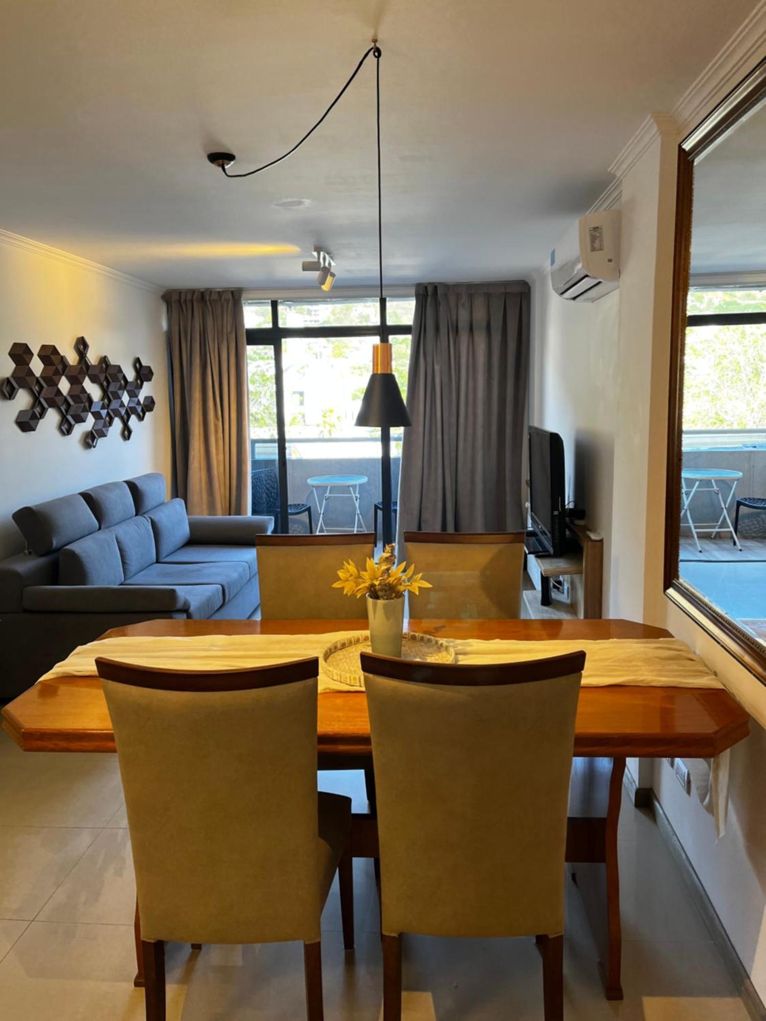 Departamento De Categoria, Con Vista A La Montana, 2 Y 2 Banos Apartamento *